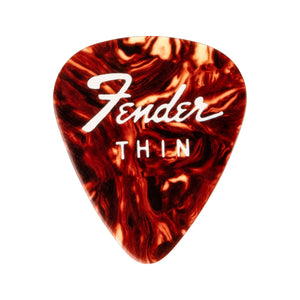 Fender Fine Electric Guitar Pick Tin, Assorted Gauge, 12-Pack