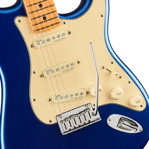 Fender American Ultra Stratocaster Electric Guitar, Maple FB, Cobra Blue