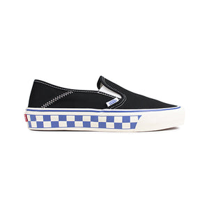 Vans UA Slip-On SF (Checker) Sneaker, Black